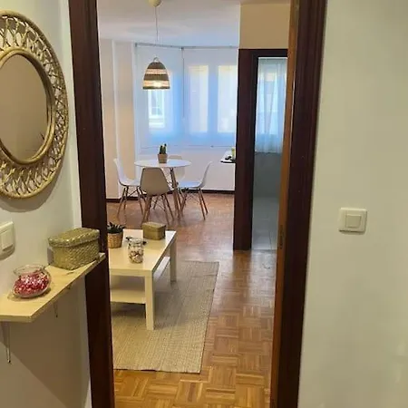 شقة Acogedor Y Soleado Recien Amueblado En *